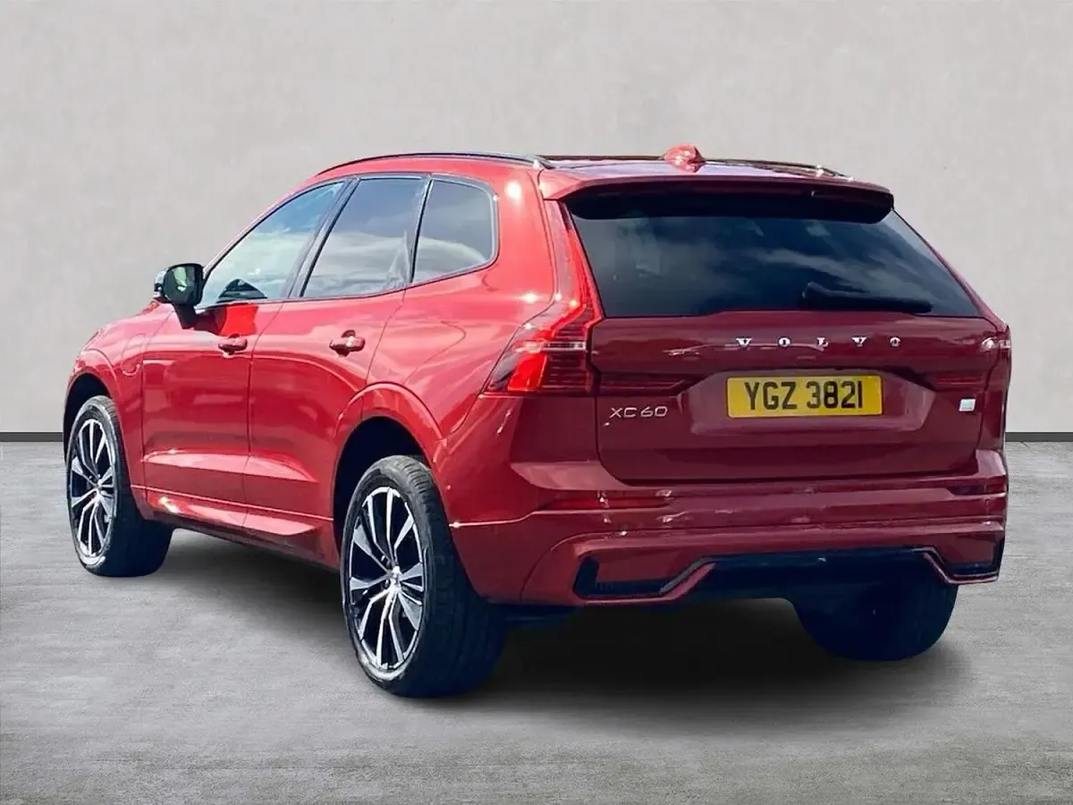 Used Volvo XC60 Ultimate 2023 Red SUV