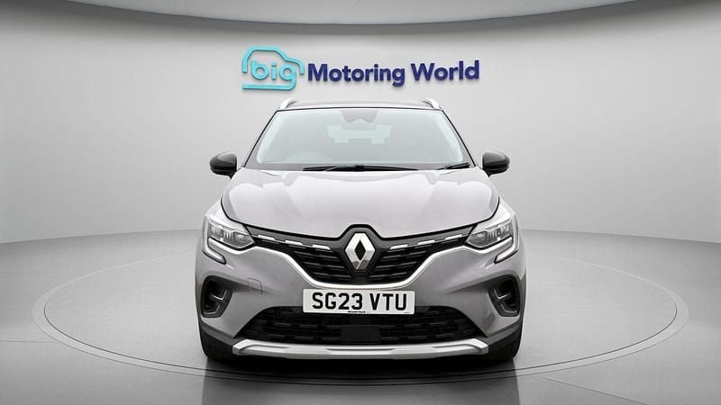 Second-hand Renault Captur Techno 138 CP (101 kW) 2023 SUV