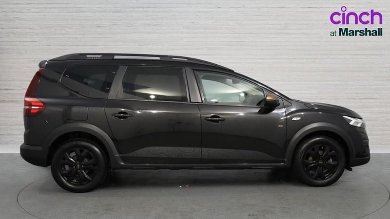 Used Dacia Jogger Extreme 109 HP (80 kW) 2023 Black MPV