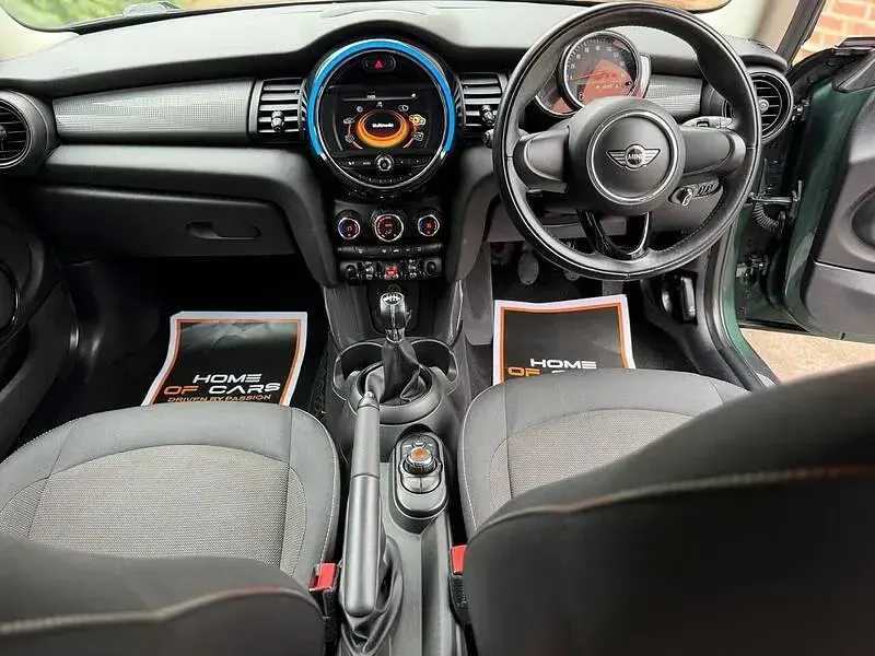 Used Mini Cooper Hatch 136 HP (100 kW) 2017 Green Hatchback