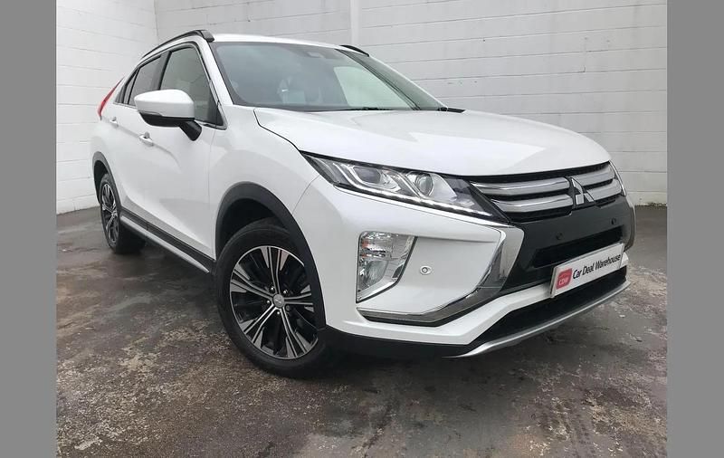 Used Mitsubishi Eclipse Cross 161 HP (118 kW) 2019 White SUV