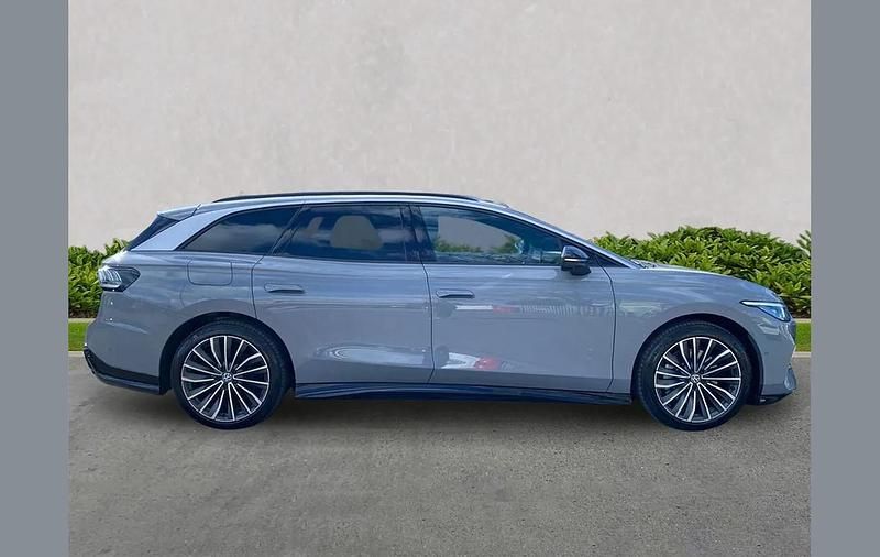 New VW ID.7 Pro 210 kW (286 HP) 2026 Grey Estate