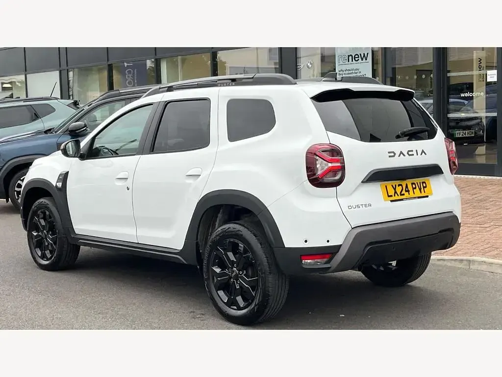Used Dacia Duster Extreme 2024 White SUV