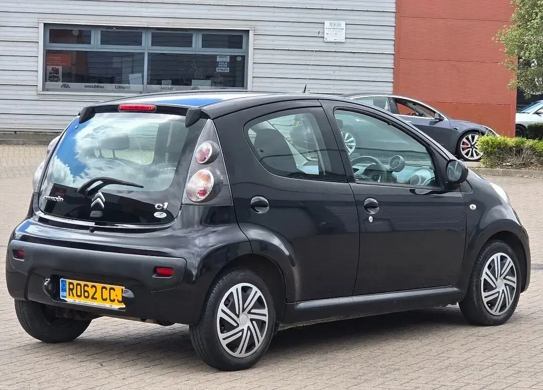 Used Citroën C1 VTR Sport 2013 Black Hatchback
