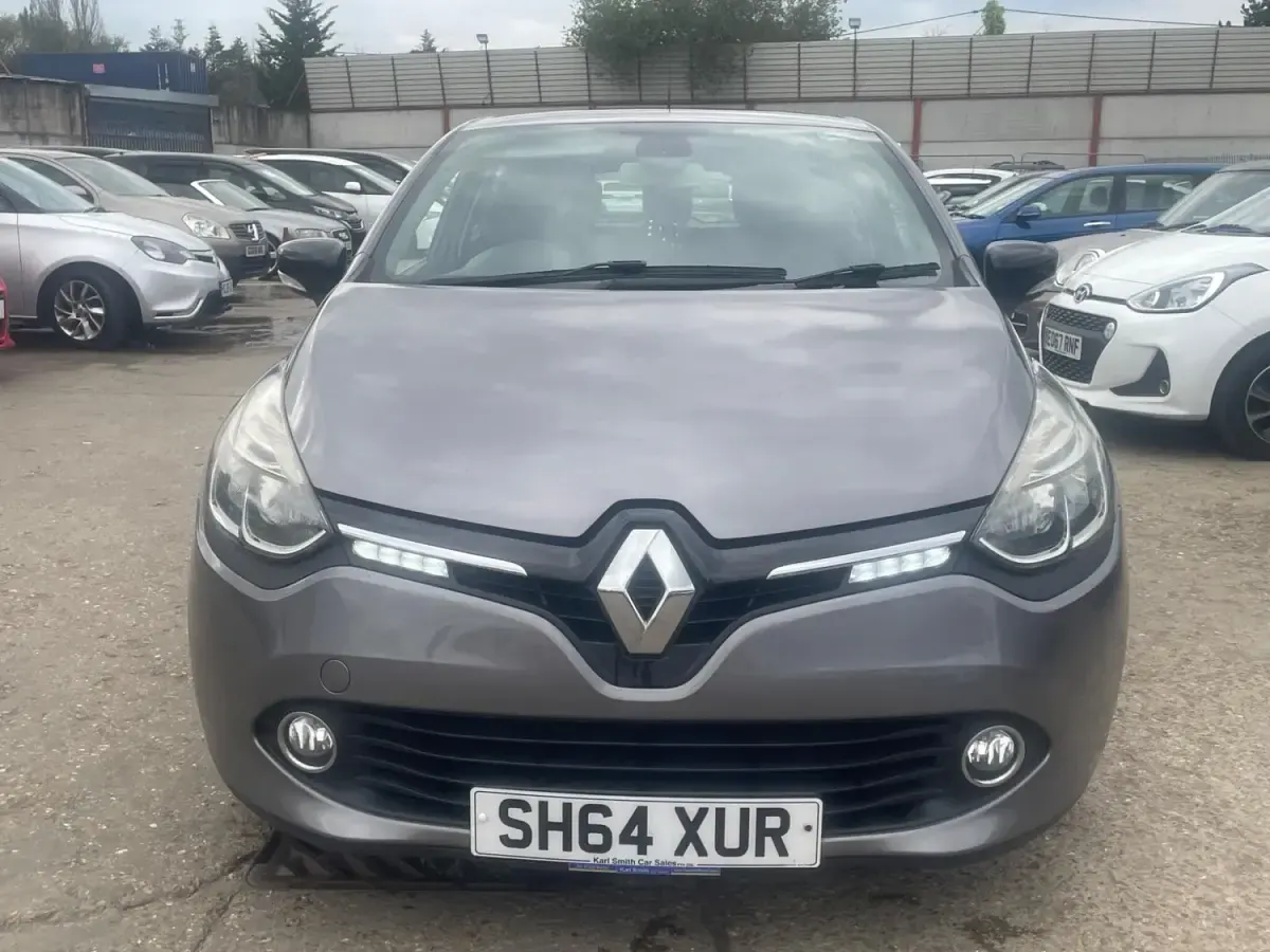 Używany Renault Clio IV Dynamique 75 KM (55 kW) 2014 Szary Hatchback