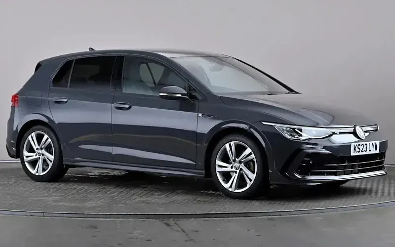 Used VW Golf VIII R-line 150 HP (110 kW) 2023 Hatchback