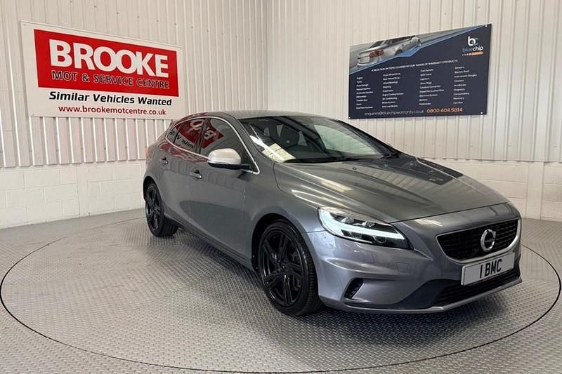 Grey Used 2018 Volvo V40 R-Design Pro Hatchback | £10,590 (Fair price) - Image 1/1
