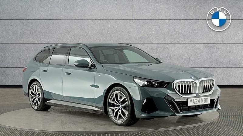 Green New 2024 BMW 530e M Sport Estate | £47,950 (Fair price) - Image 1/4