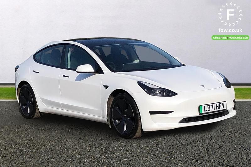 Used Tesla Model 3 RWD 235 kW (320 HP) 2021 White Sedan