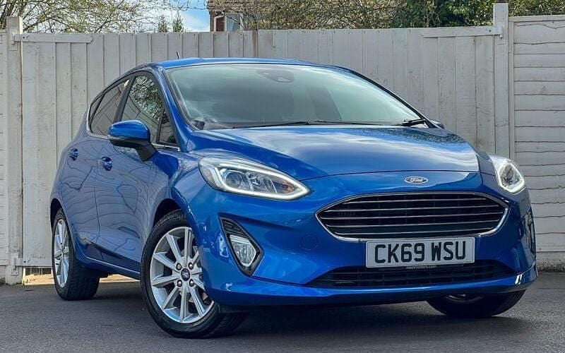 Used Ford Fiesta Titanium 101 HP (74 kW) 2019 Blue Hatchback