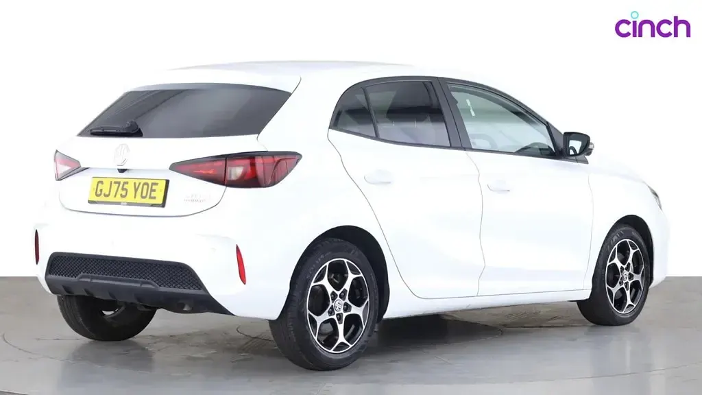 Used MG MG3 Trophy 194 HP (142 kW) 2025 White Hatchback