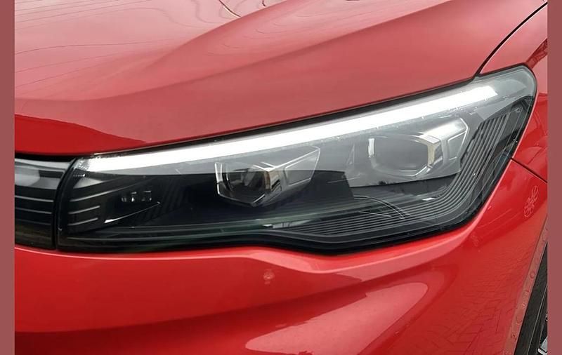 Used VW Tiguan R-line 267 HP (196 kW) 2025 Red SUV