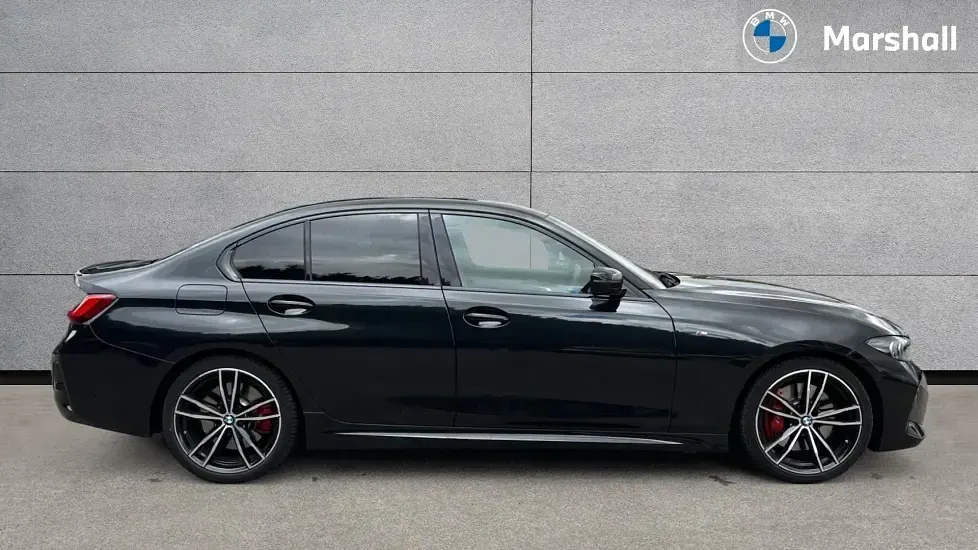 Used BMW 320 M Sport 184 HP (135 kW) 2024 Black sapphire