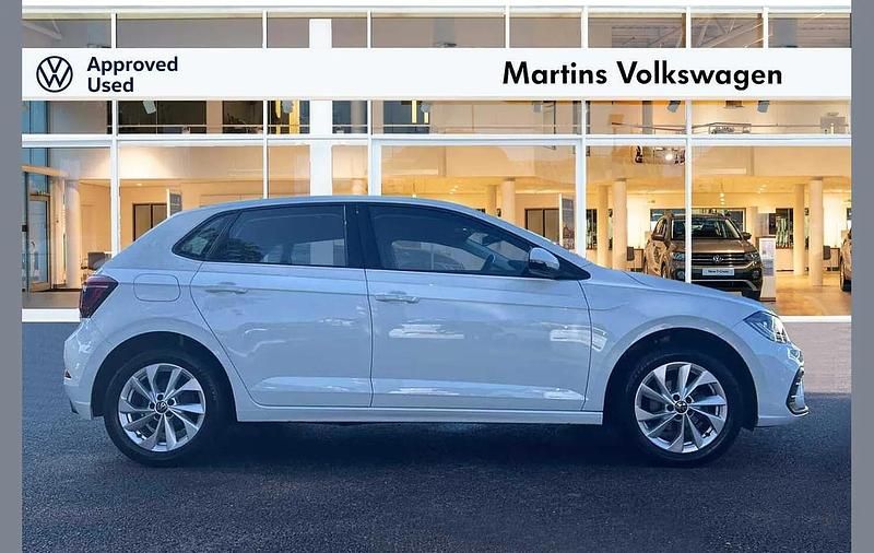 Used VW Polo Style 95 HP (69 kW) 2021 White Hatchback
