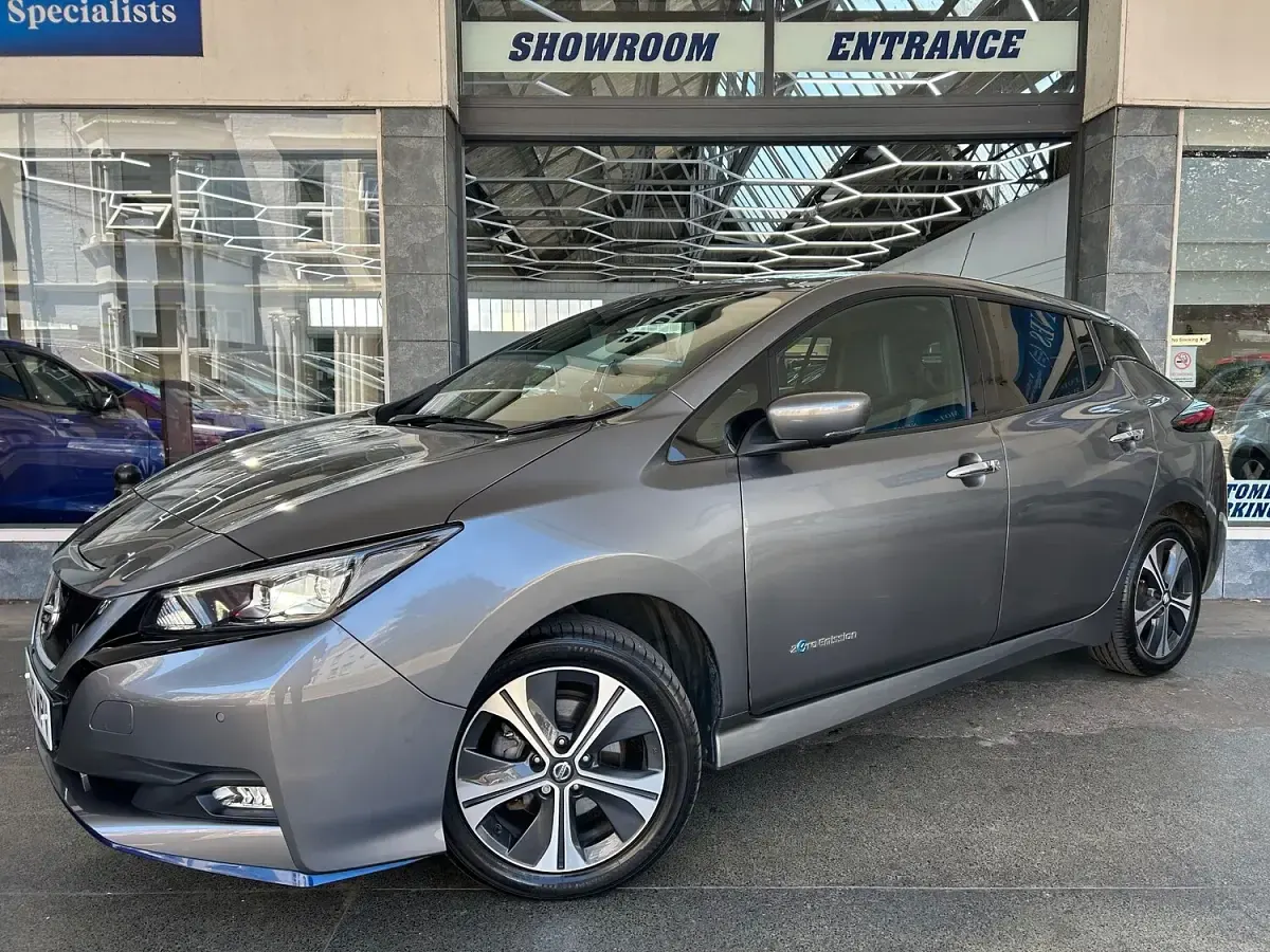 Used Nissan Leaf Tekna 160 kW (218 HP) 2020 Grey Hatchback