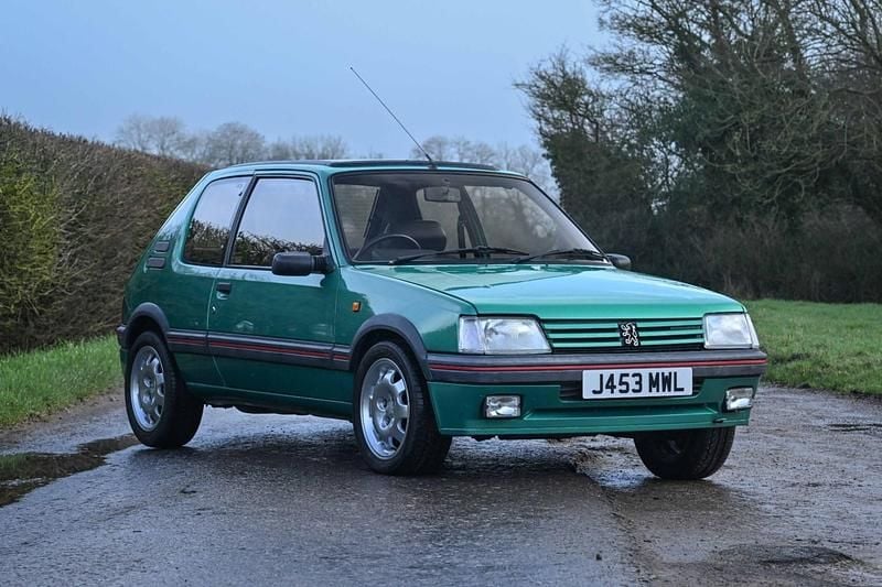 Used Peugeot 205 GTi 130 HP (95 kW) 1992 Green Hatchback