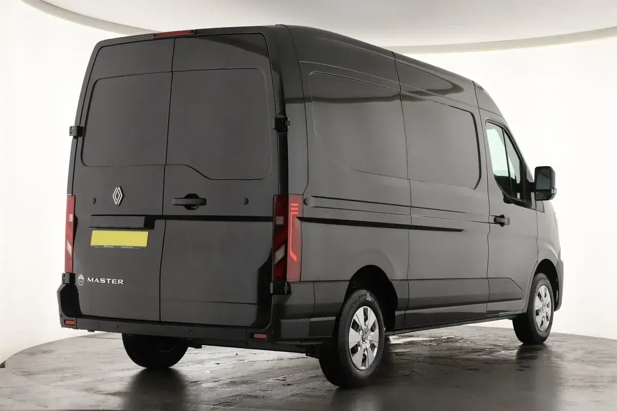 New Renault Master 2026 Black MPV