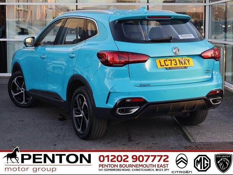 Used MG HS SE 2023 Blue SUV