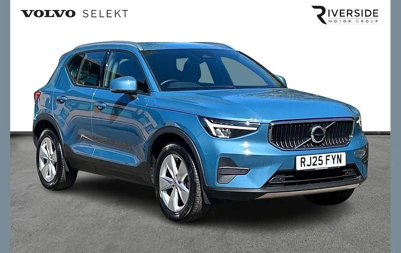 Used Volvo XC40 Core 163 HP (119 kW) 2025 Blue SUV