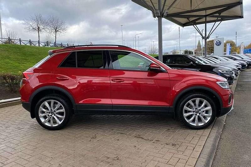 Used VW T-Roc Match 116 HP (85 kW) 2025 Black SUV