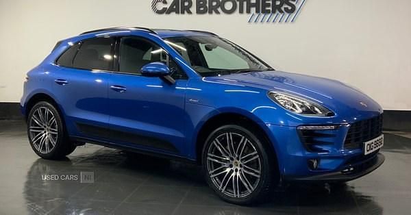 Blue Used 2016 Porsche Macan S SUV | £23,995 (Good price) - Image 1/4