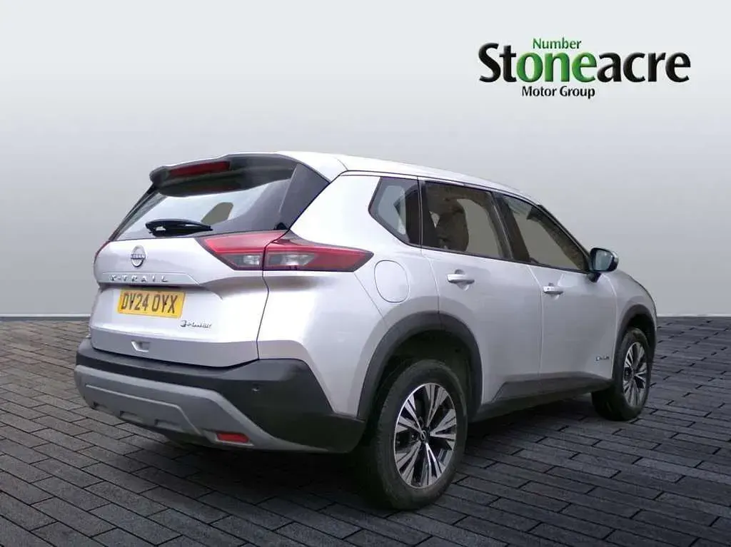 Used Nissan X-Trail Acenta Premium 204 HP (150 kW) 2024 Silver SUV