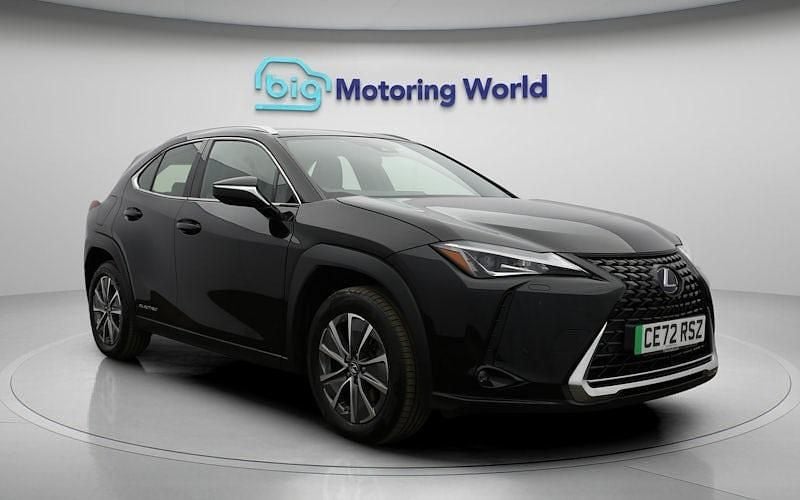 Used Lexus UX 150 kW (204 HP) 2022 SUV
