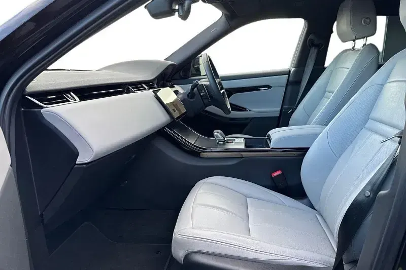 Used Land Rover Range Rover evoque S 163 HP (119 kW) 2025 Black SUV