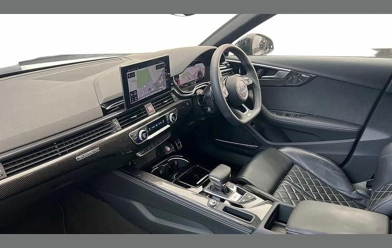 Used Audi S4 Black Edition 336 HP (247 kW) 2024 Blue Estate