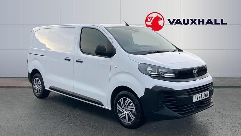 Used Vauxhall Vivaro 120 HP (88 kW) 2024 MPV