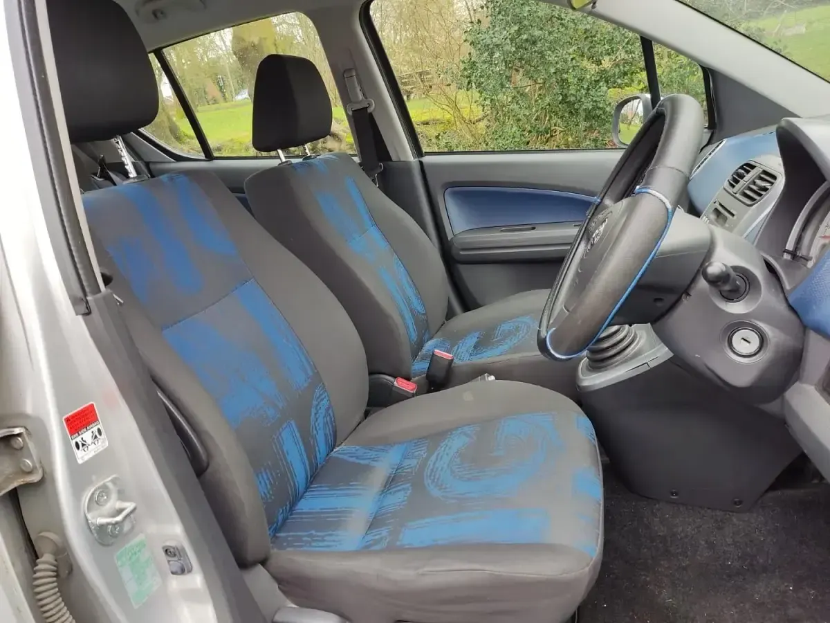 Used Vauxhall Agila S 68 HP (50 kW) 2012 Silver MPV