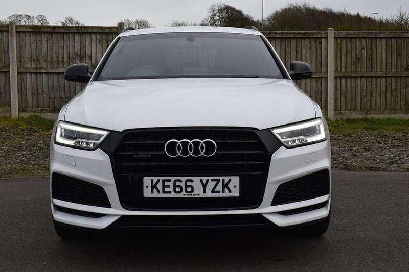 Used Audi Q3 Black Edition 184 HP (135 kW) 2017 White SUV