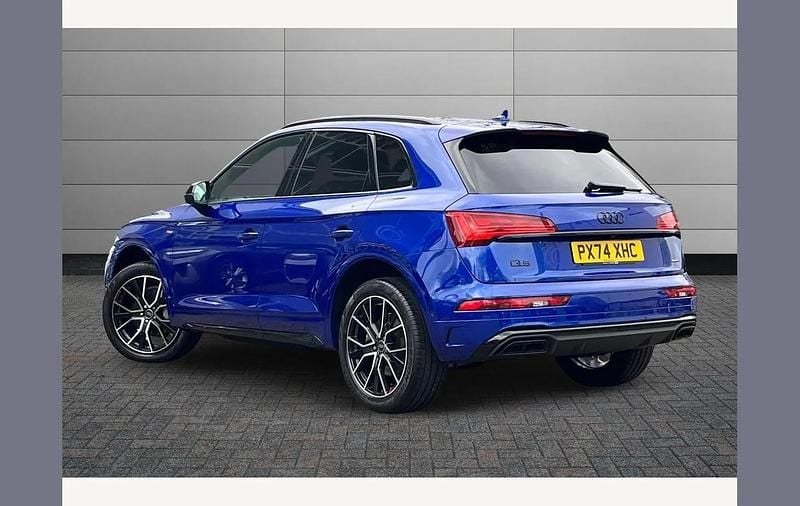 Used Audi Q5 Black Edition 204 HP (150 kW) 2024 Blue SUV