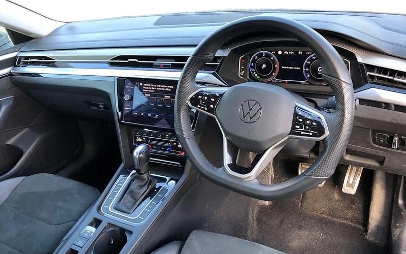 Usado VW Arteon Elegance 150 HP (110 kW) 2024 Carrinha