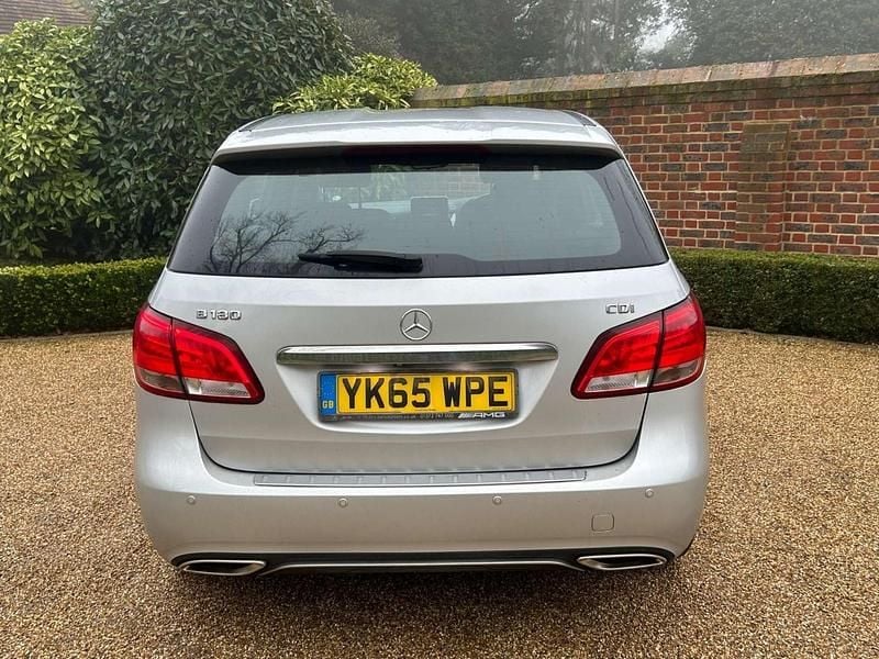 Used Mercedes B180 109 HP (80 kW) 2015 Silver MPV