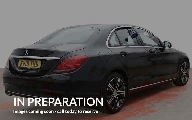 Used Mercedes C200 198 HP (145 kW) 2019 Black Sedan