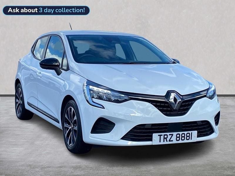 White Used 2022 Renault Clio V Evolution Hatchback | £11,395 (Good price) - Image 1/4