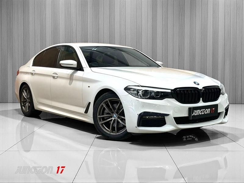 White Used 2019 BMW 520 M Sport Sedan | £15,000 (Fair price) - Image 1/4