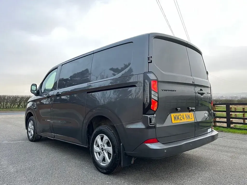 Used Ford Transit Custom Limited 136 HP (100 kW) 2024 Grey Van