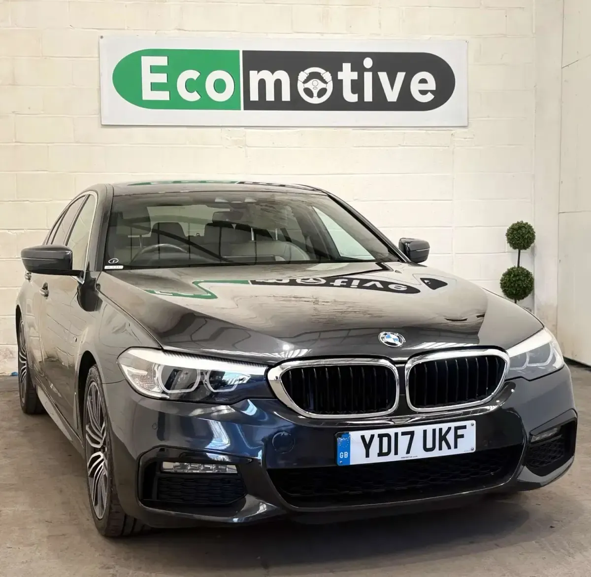 Used BMW 520 M Sport 187 HP (137 kW) 2017 Grey Sedan