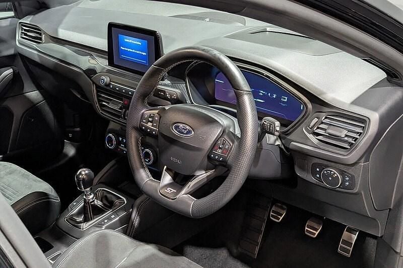 Used Ford Focus ST 190 HP (139 kW) 2021 Black Hatchback