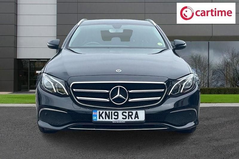 Used Mercedes E220 SE 194 HP (142 kW) 2019 Black Estate