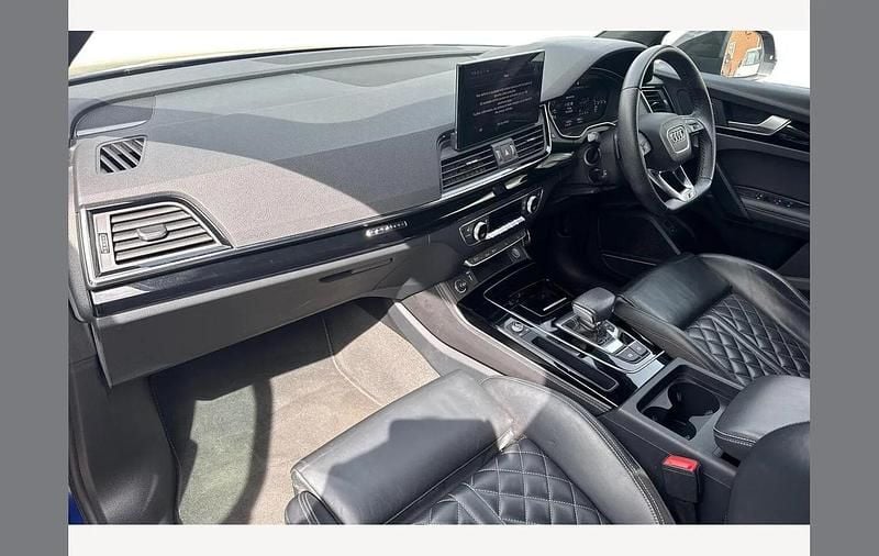 Used Audi Q5 Sportback Comfort 204 HP (150 kW) 2022 Blue SUV