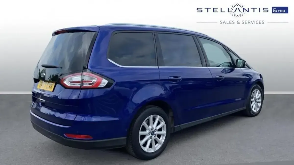 Usado Ford Galaxy Titanium X 148 HP (108 kW) 2018 Azul Monovolume