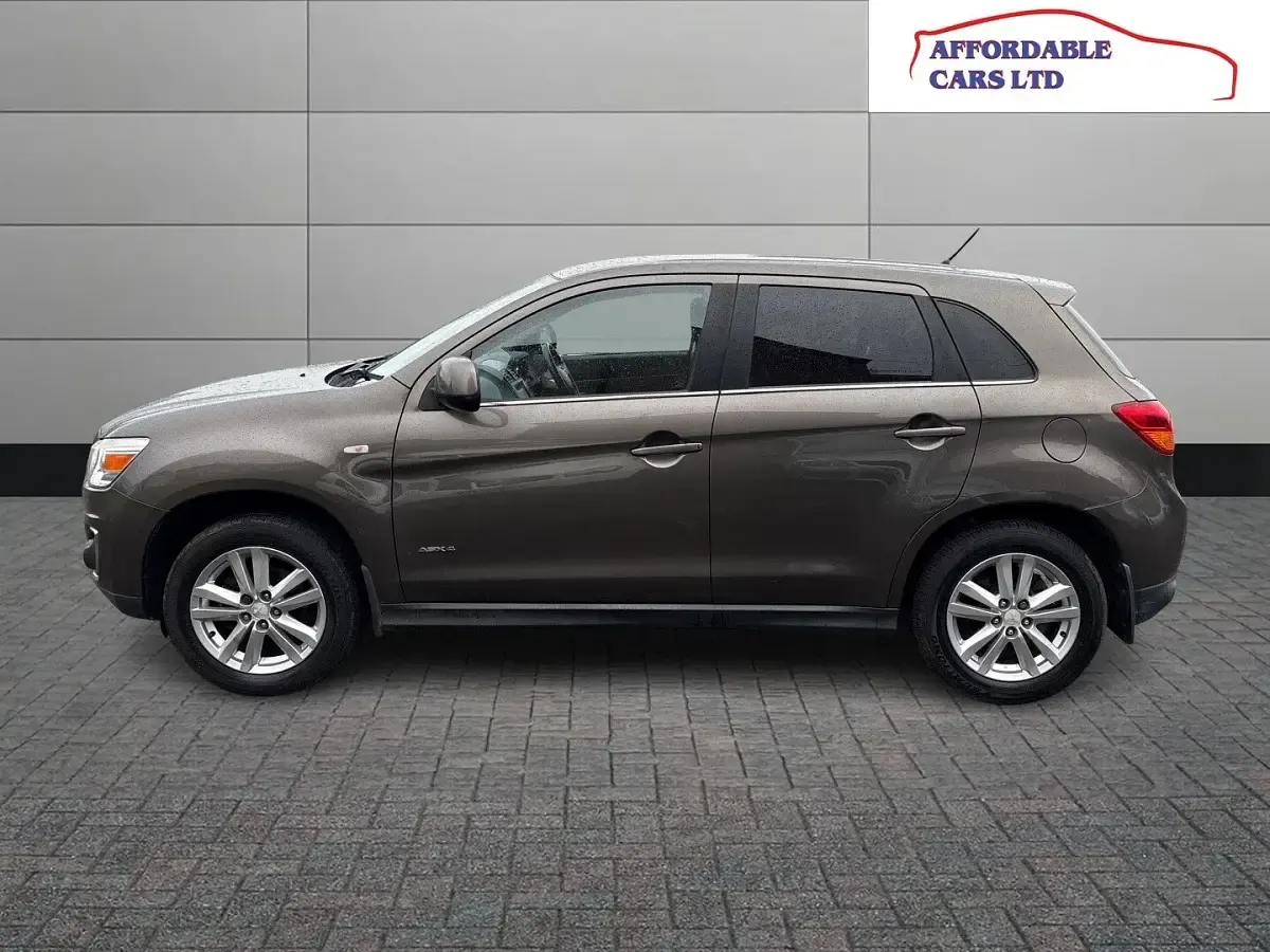 Used Mitsubishi ASX 117 HP (86 kW) 2013 Brown SUV