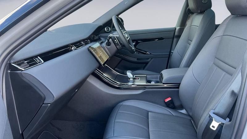 Used Land Rover Range Rover evoque SE Dynamic 2025 Silver Estate