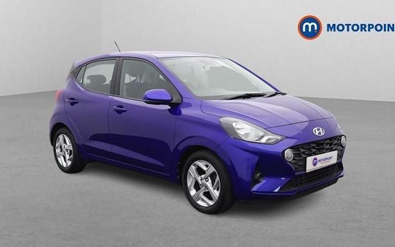 Used Hyundai i10 SE 67 HP (49 kW) 2023 Hatchback