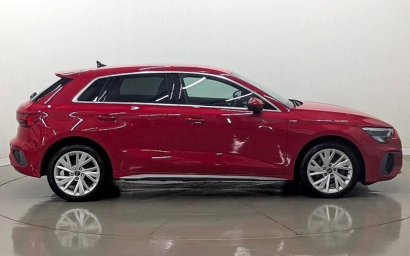 Used Audi A3 Sportback e-tron S-Line 204 HP (150 kW) 2025 Hatchback