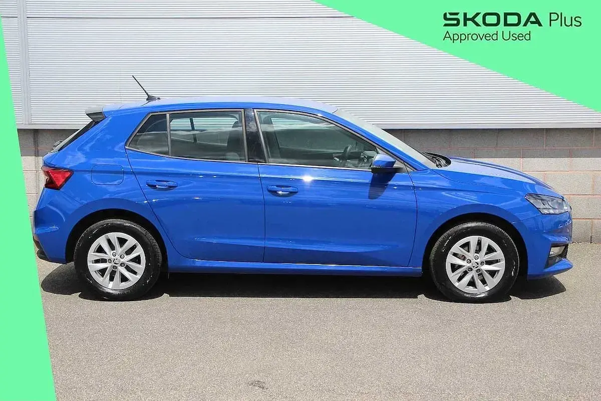 Used Skoda 110 R Comfort 81 HP (59 kW) 2023 Energy blue Hatchback