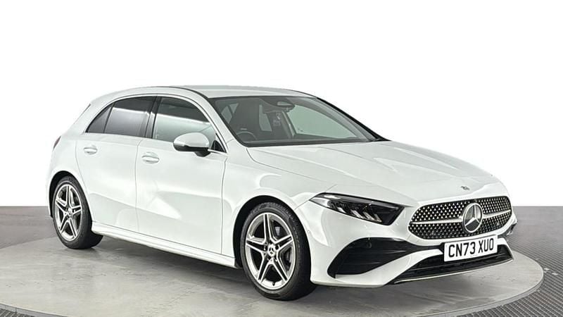 Used Mercedes A180 Executive 136 HP (100 kW) 2023 White Hatchback